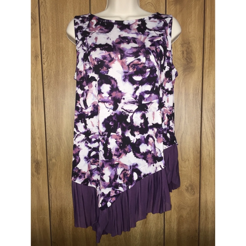 Vera Wang Dressy Tank Too